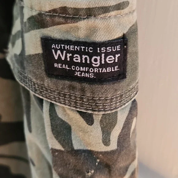 Wrangler Camo fleece lined cargo pants Mens 36 x 30 - Picture 3 of 10